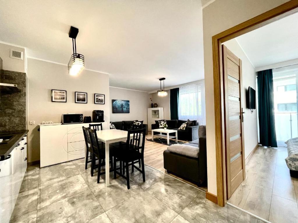 Blizej Morza Deluxe Apartmenty 科沃布热格 外观 照片