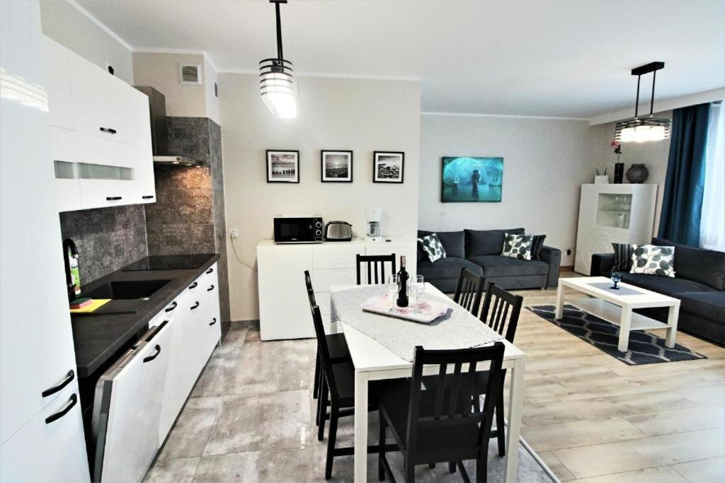 Blizej Morza Deluxe Apartmenty 科沃布热格 外观 照片